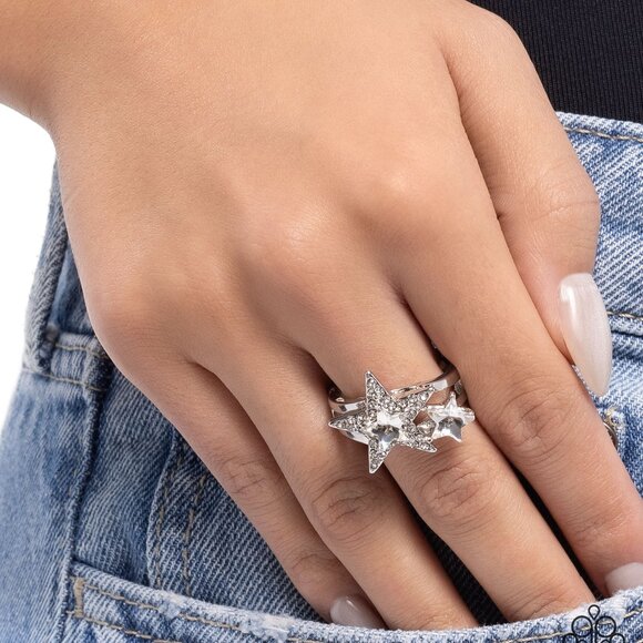 Paparazzi Jewelry - I Pledge Allegiance to the Stars - NEW!! - Picture 3 of 4